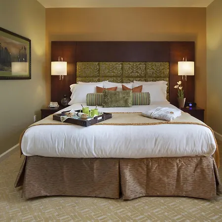 Holiday Inn Club Vacations Sunset Cove Resort-2
